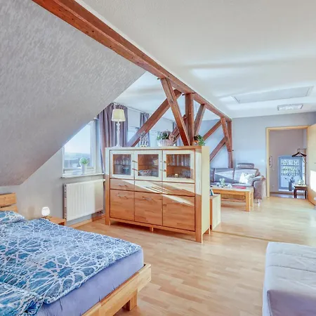 1 Bedroom Stunning In Nuebel Ot * Brekling